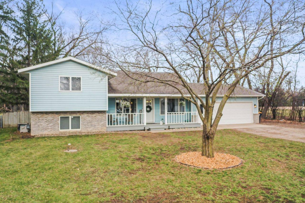 Property Photo:  22547 Chippendale Avenue W  MN 55024 