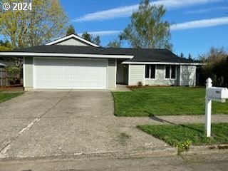 2320 SE Hudson Ct  Troutdale OR 97060 photo