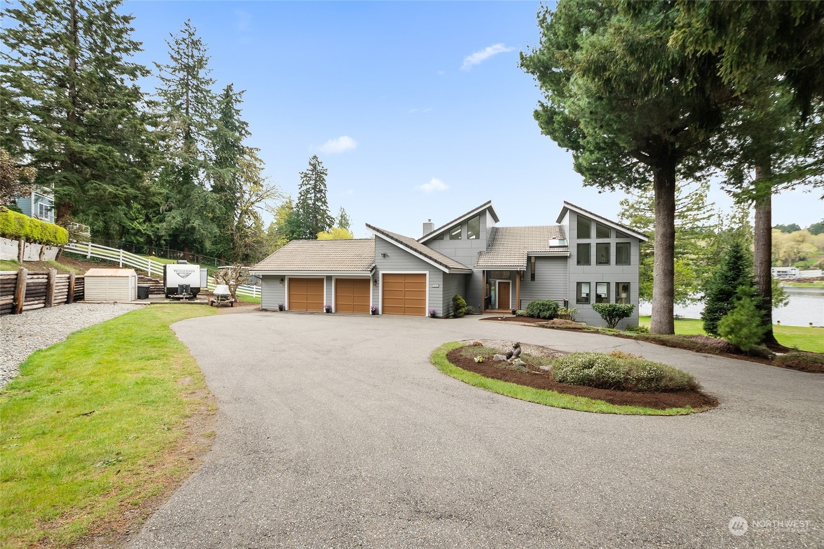 7450 Long Lake Rd. SE  Port Orchard WA 98367 photo