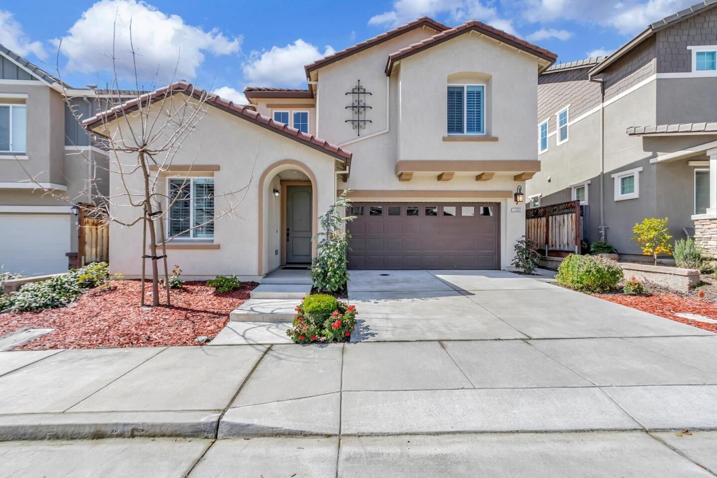 Property Photo:  1202 Sagardia Way  CA 95020 