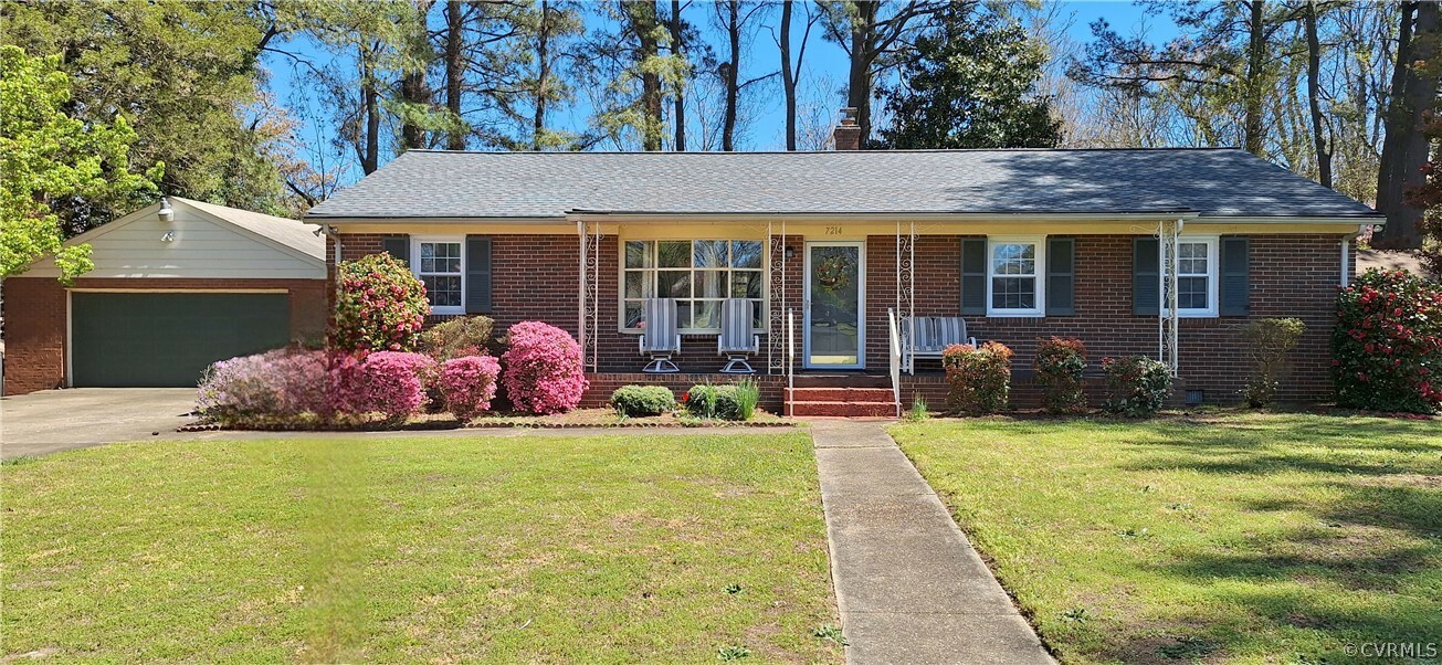 Property Photo: 7214 East Boulevard VA 23111