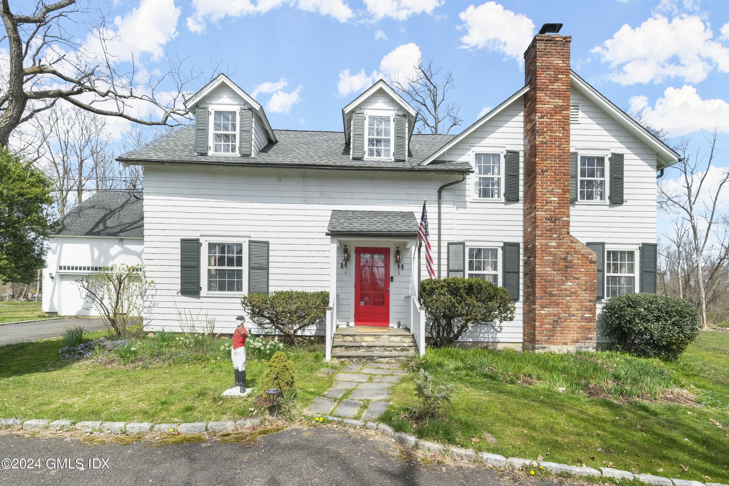 Property Photo: 1099 King Street CT 06831