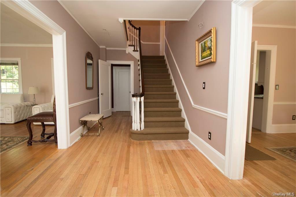 Property Photo:  70 Frederick Place  NY 10552 