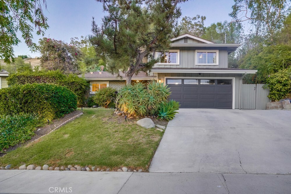 20619 Martha Street  Woodland Hills CA 91367 photo