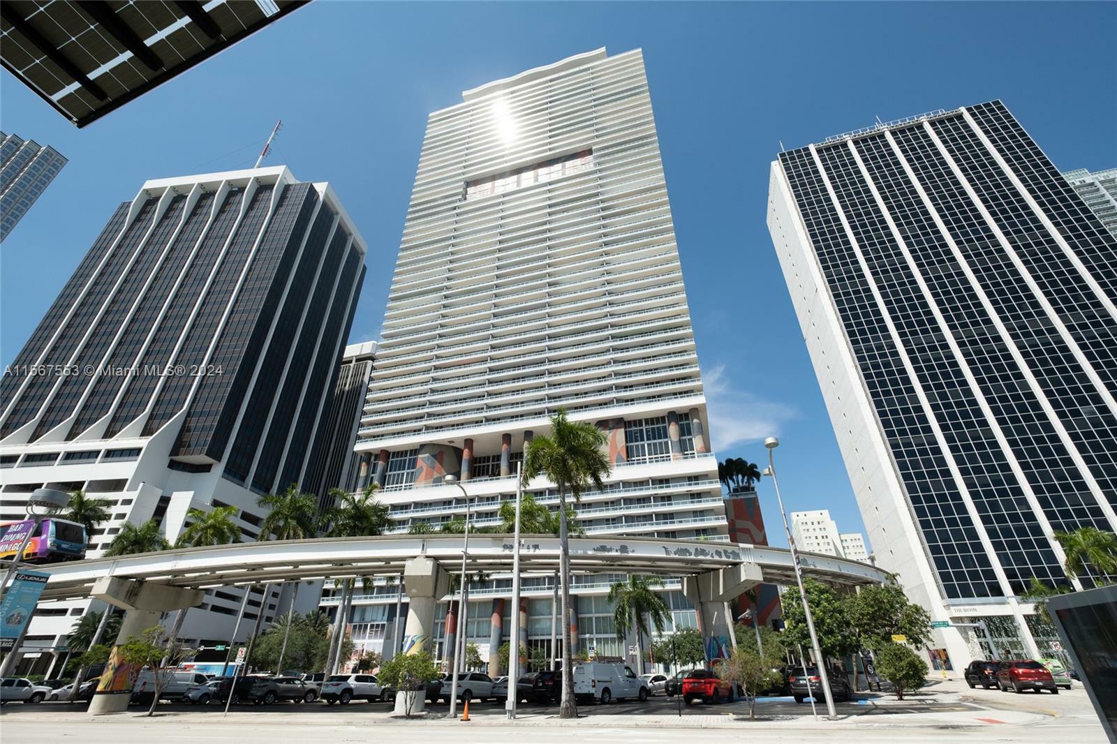 Property Photo:  50 Biscayne Blvd 5208  FL 33132 