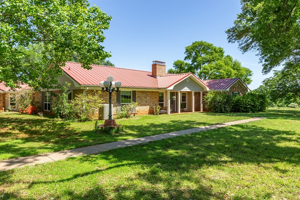 Property Photo:  2324 State Highway 21 W  TX 75972 