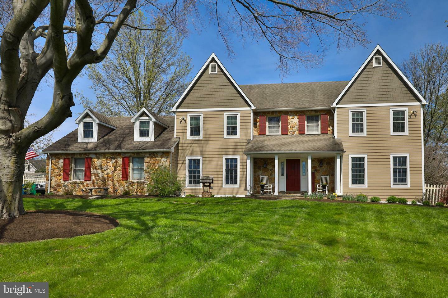 Property Photo:  1213 Forest Hill Drive  PA 19002 