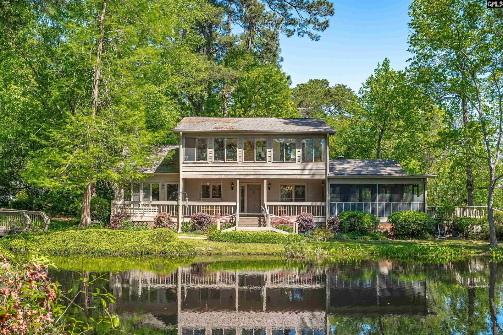 Property Photo:  6824 N Trenholm  SC 29206 