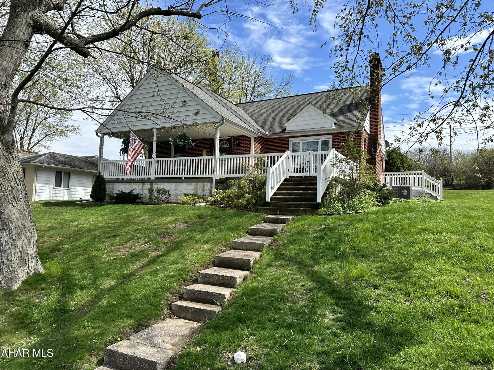 Property Photo:  209-11 Campbell Avenue  PA 16602 