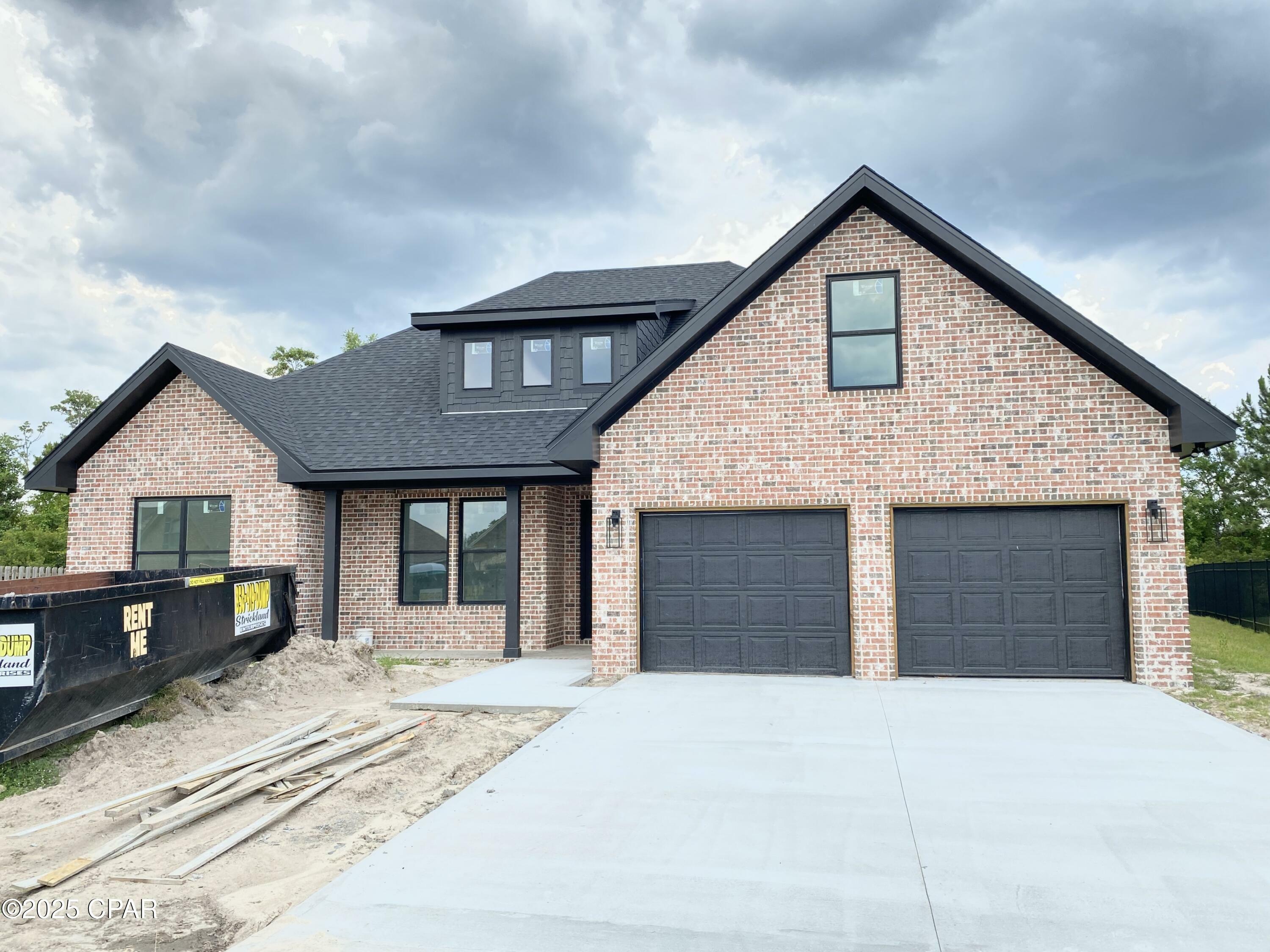 Property Photo: 610 Shady Oaks Lane FL 32444