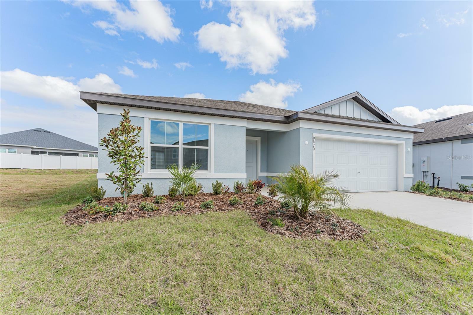 Property Photo:  9670 Summers Cay Circle  FL 33592 