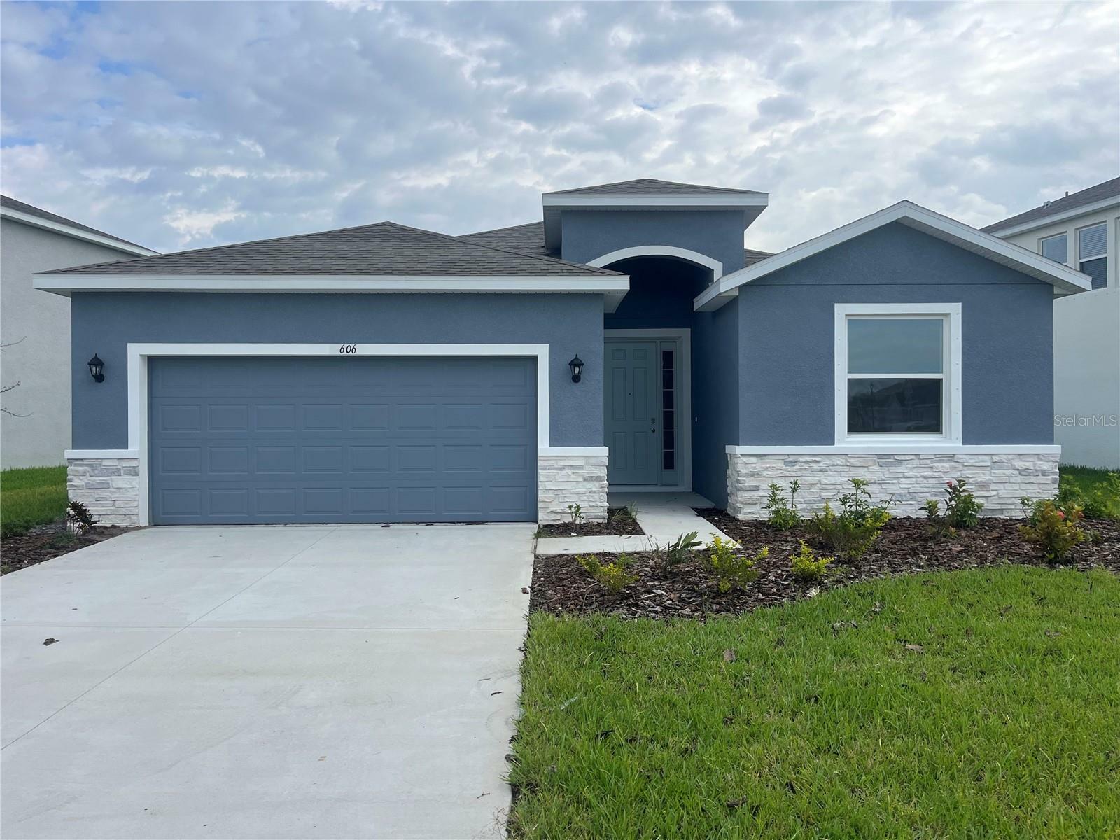 Property Photo: 10606 Eustis Drive FL 34219