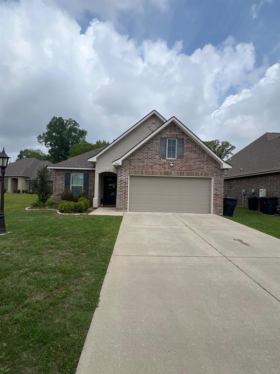 Property Photo: 9382 Briarcrest LA 71106