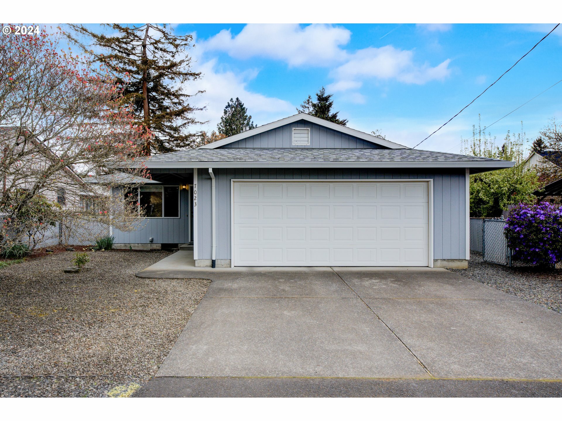 Property Photo:  7023 SE 67th Ave  OR 97206 