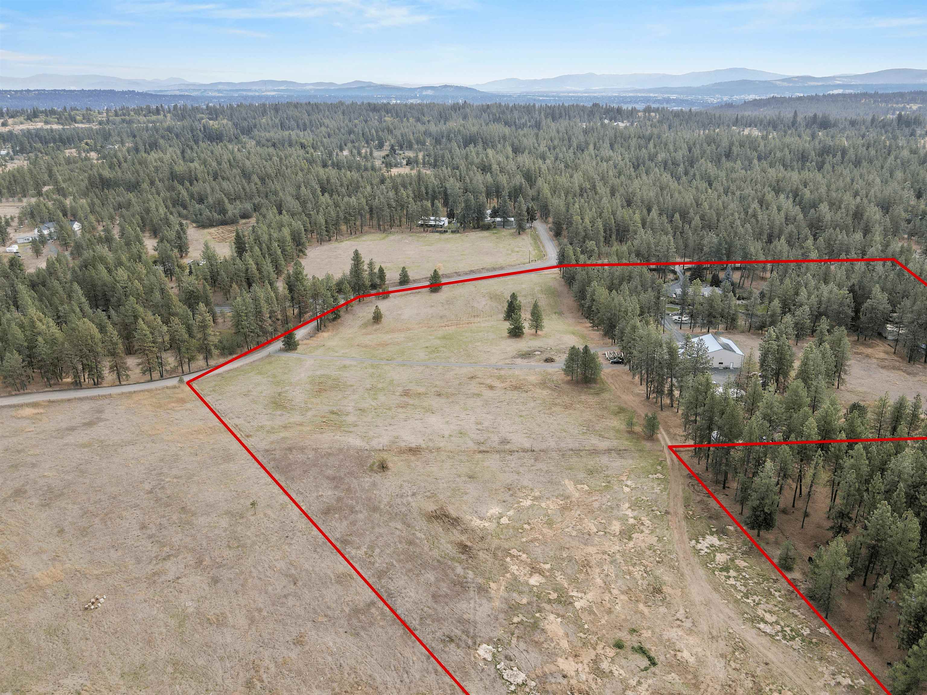 Property Photo:  3909 N Old Trails Rd  WA 99224 