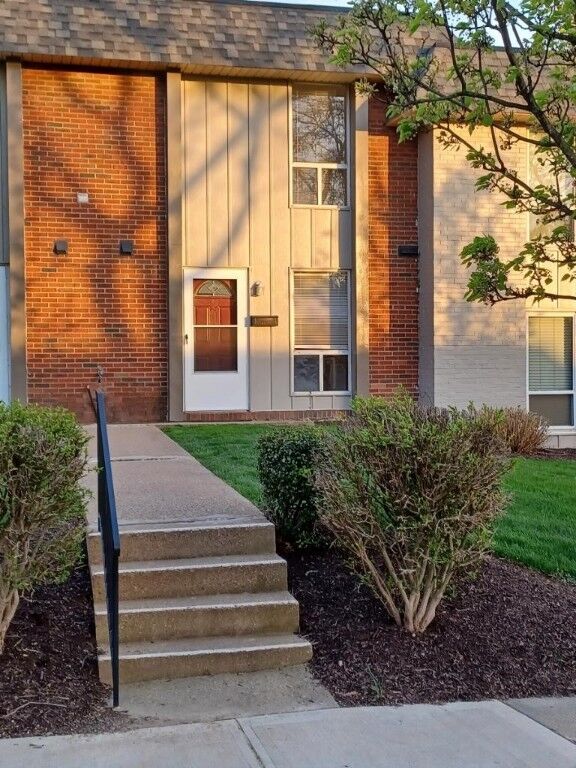 Property Photo: 310 College Park Drive PA 15108