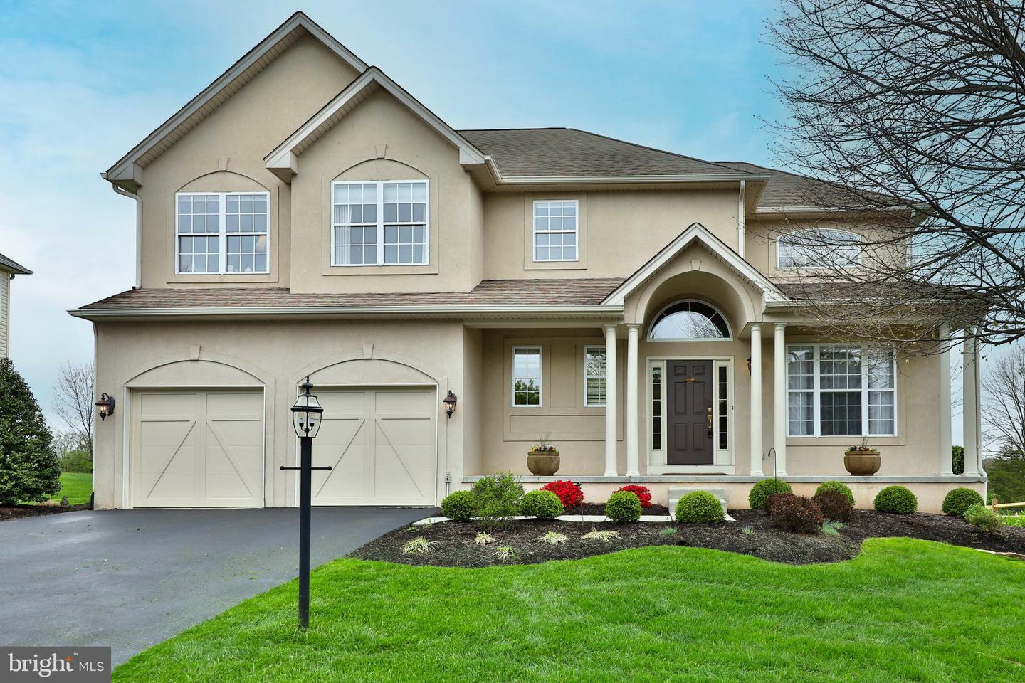 Property Photo: 830 Mountain Top Drive PA 19426