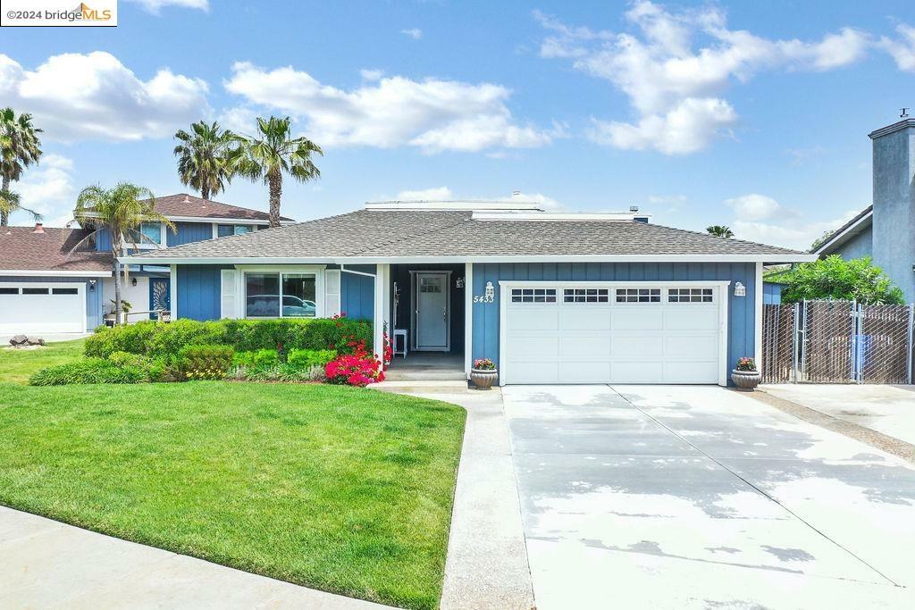 Property Photo:  5433 Drakes Ct  CA 94505 