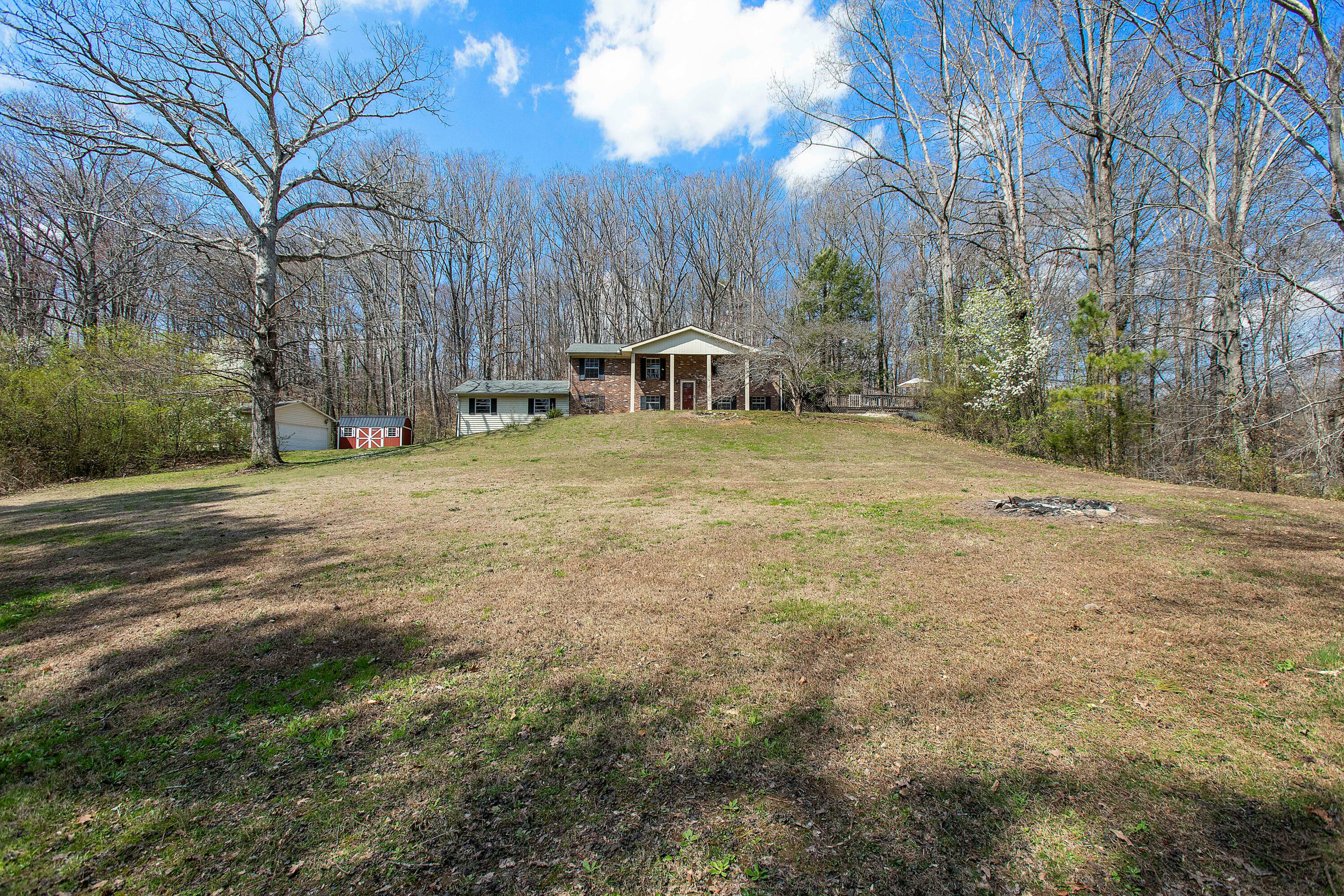 Property Photo:  5301 Highway 321  TN 37771 