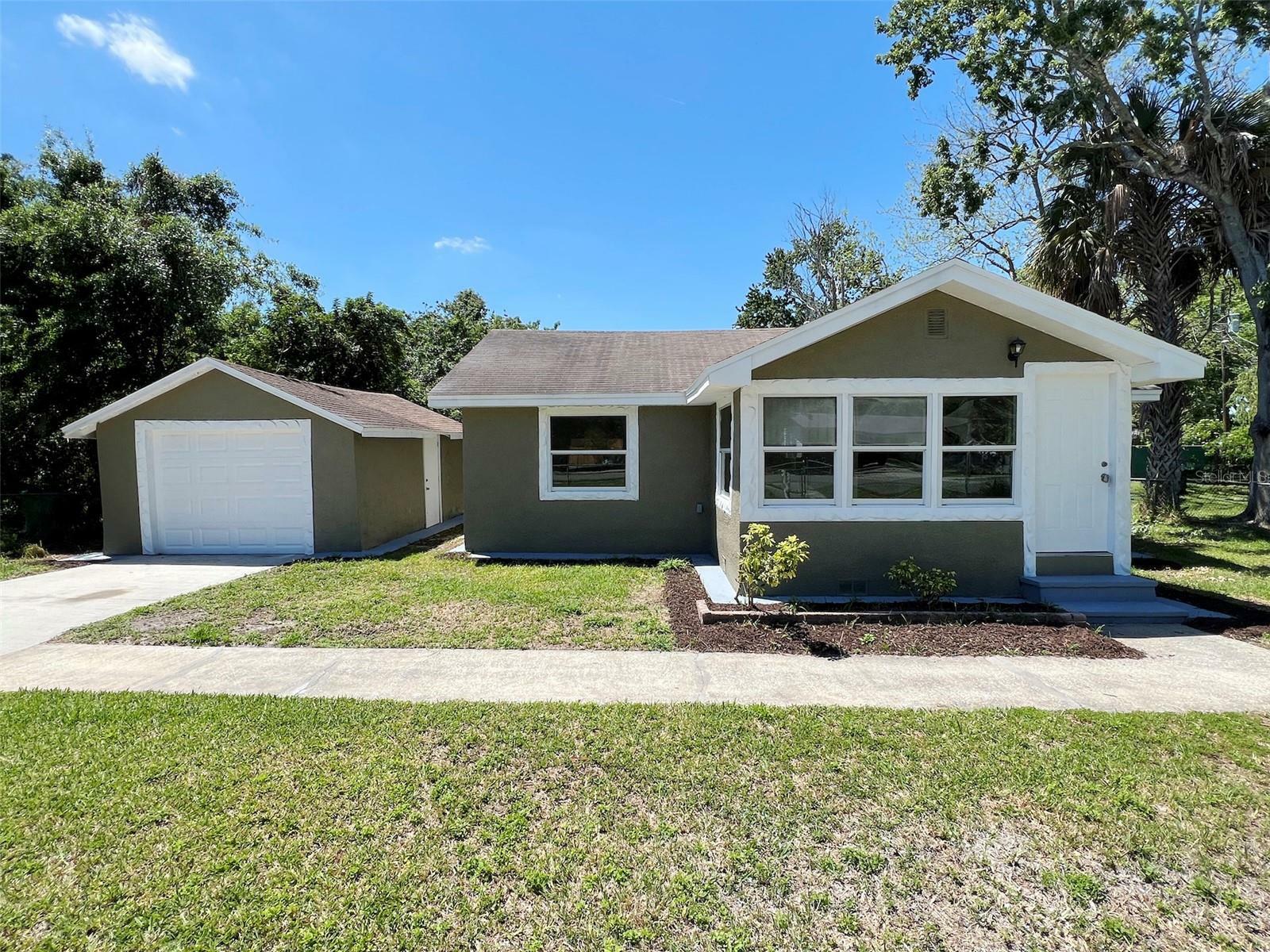 Property Photo:  636 Coke Avenue  FL 34787 