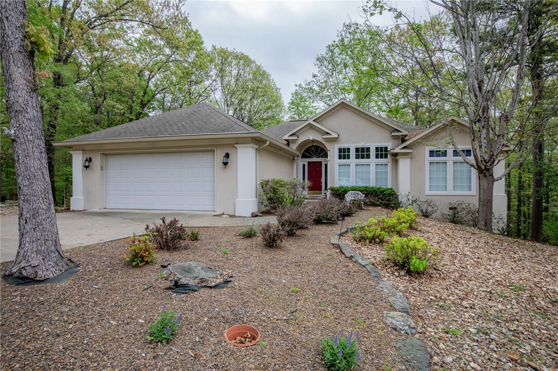 Property Photo:  3 Overton Lane  AR 72714 