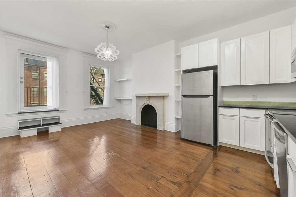 Property Photo:  67 Rutland Street 2  MA 02118 