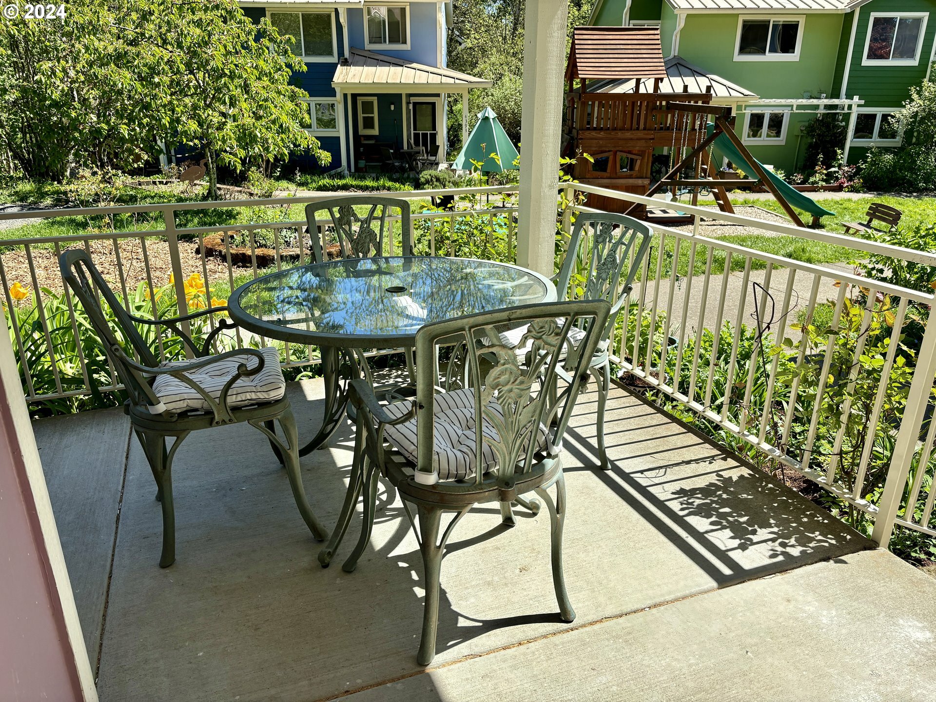 Property Photo:  4363 SW 94th Ave  OR 97225 