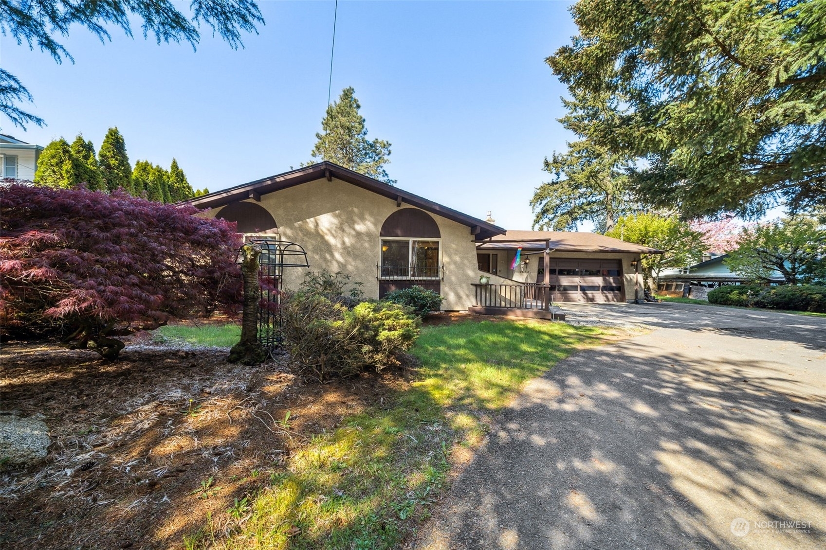 Property Photo:  26131 Woodland Way S  WA 98030 