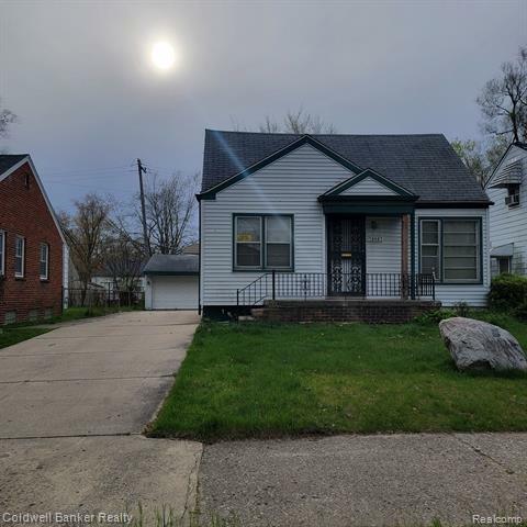 18487 Avon Avenue  Detroit MI 48219 photo