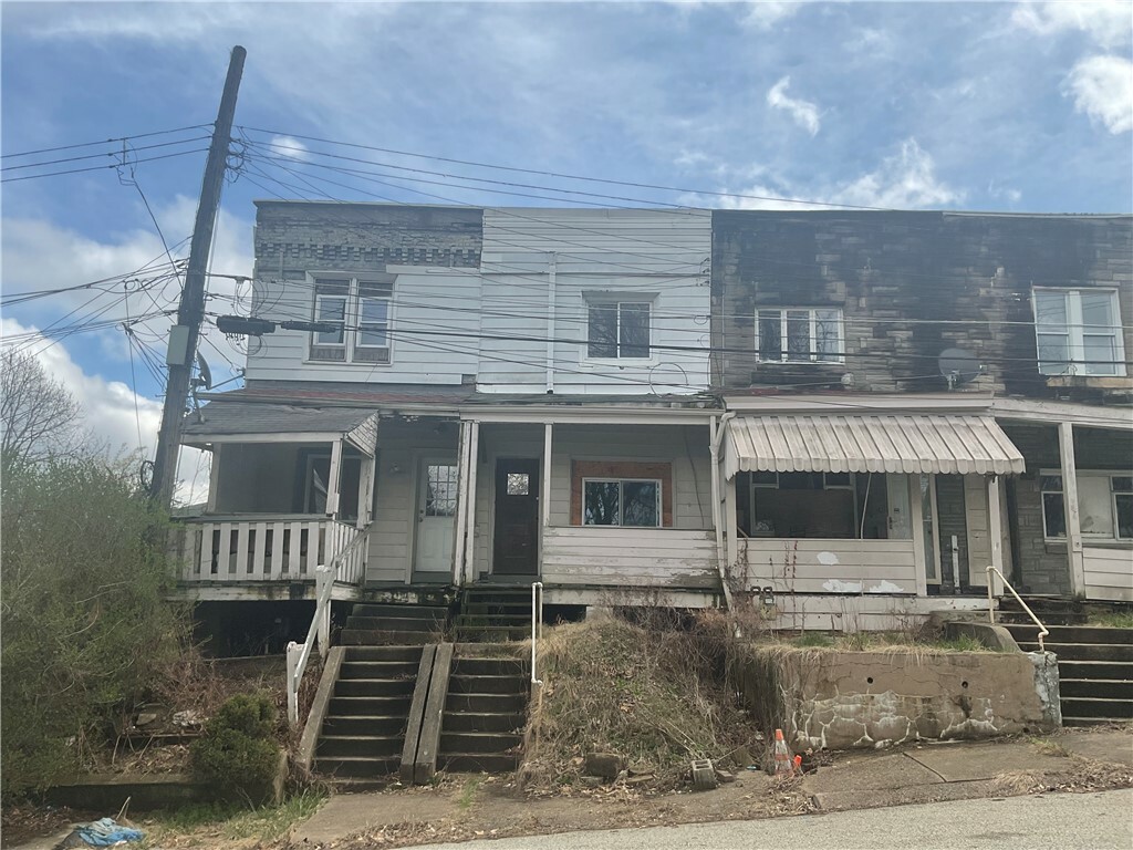 Property Photo:  338 W 11th Ave  PA 15120 