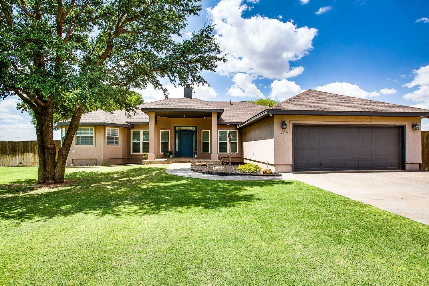 Property Photo:  1707 N Genoa Avenue  TX 79416 