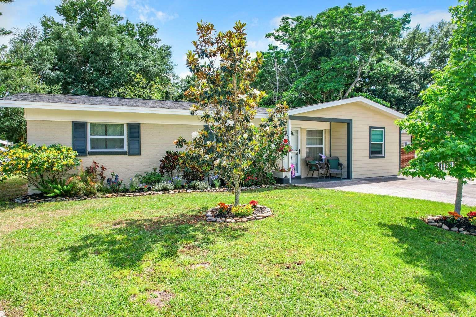 Property Photo:  4438 Ivey Court  FL 32811 