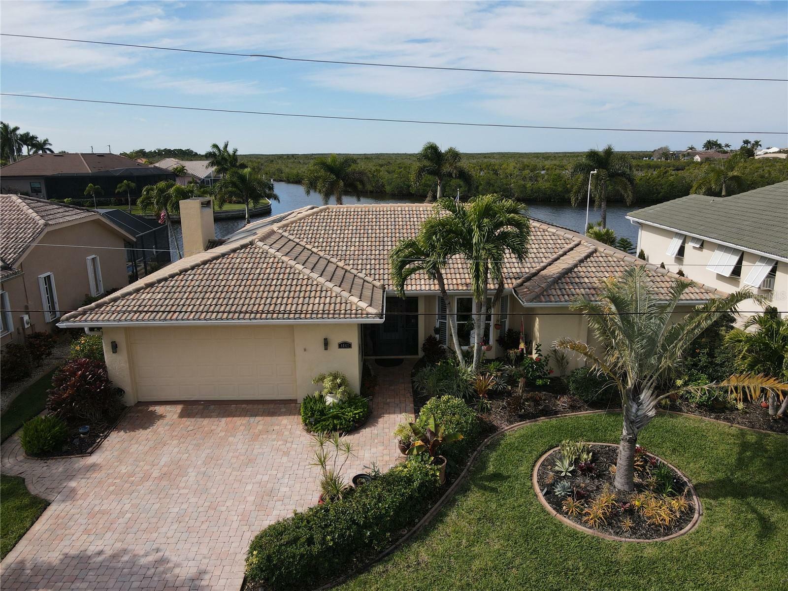 Property Photo:  4047 E San Massimo  FL 33950 