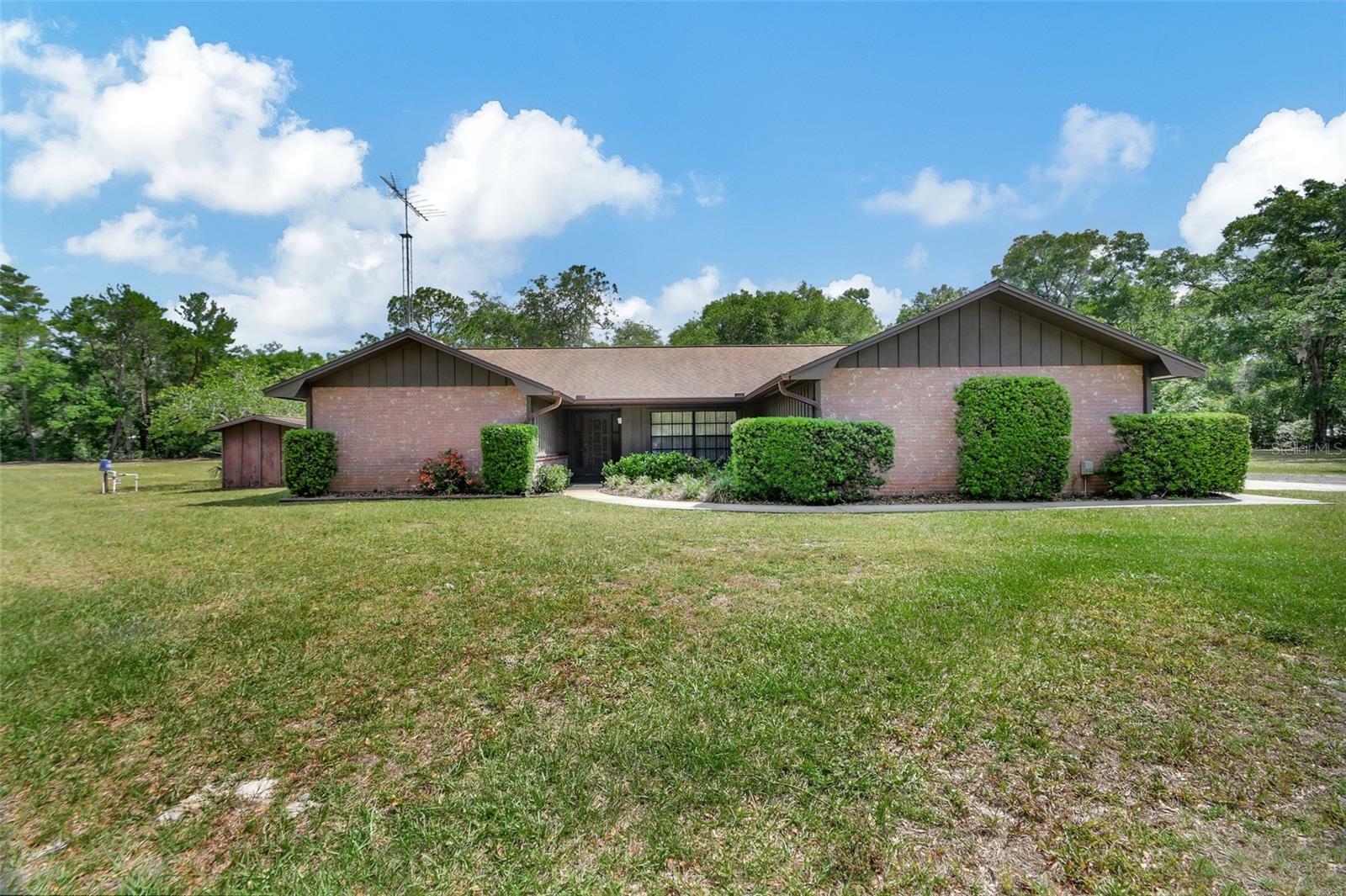 Property Photo:  3395 Oaklea Drive  FL 32720 