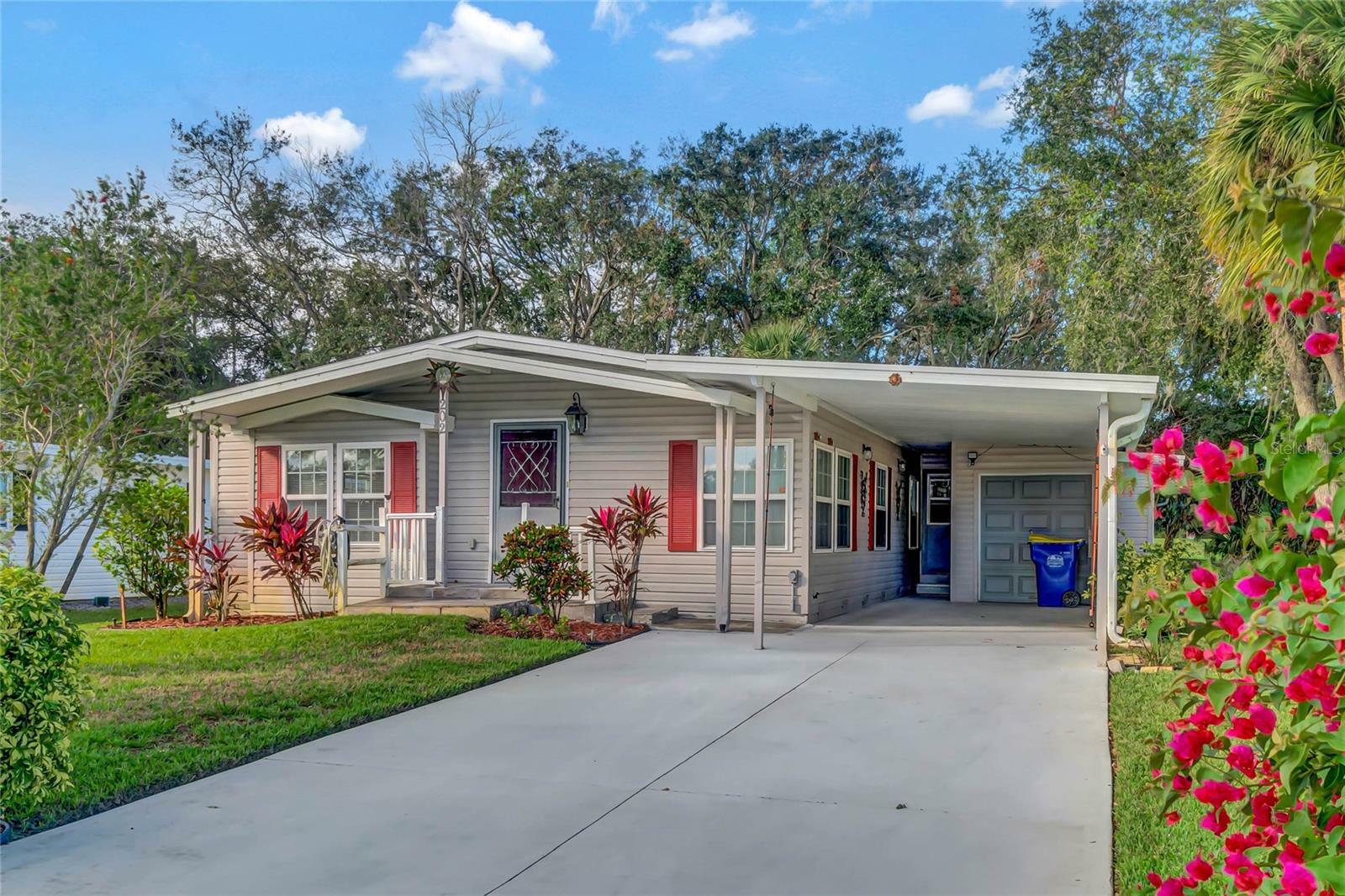 Property Photo:  202 Schooner Avenue  FL 32141 