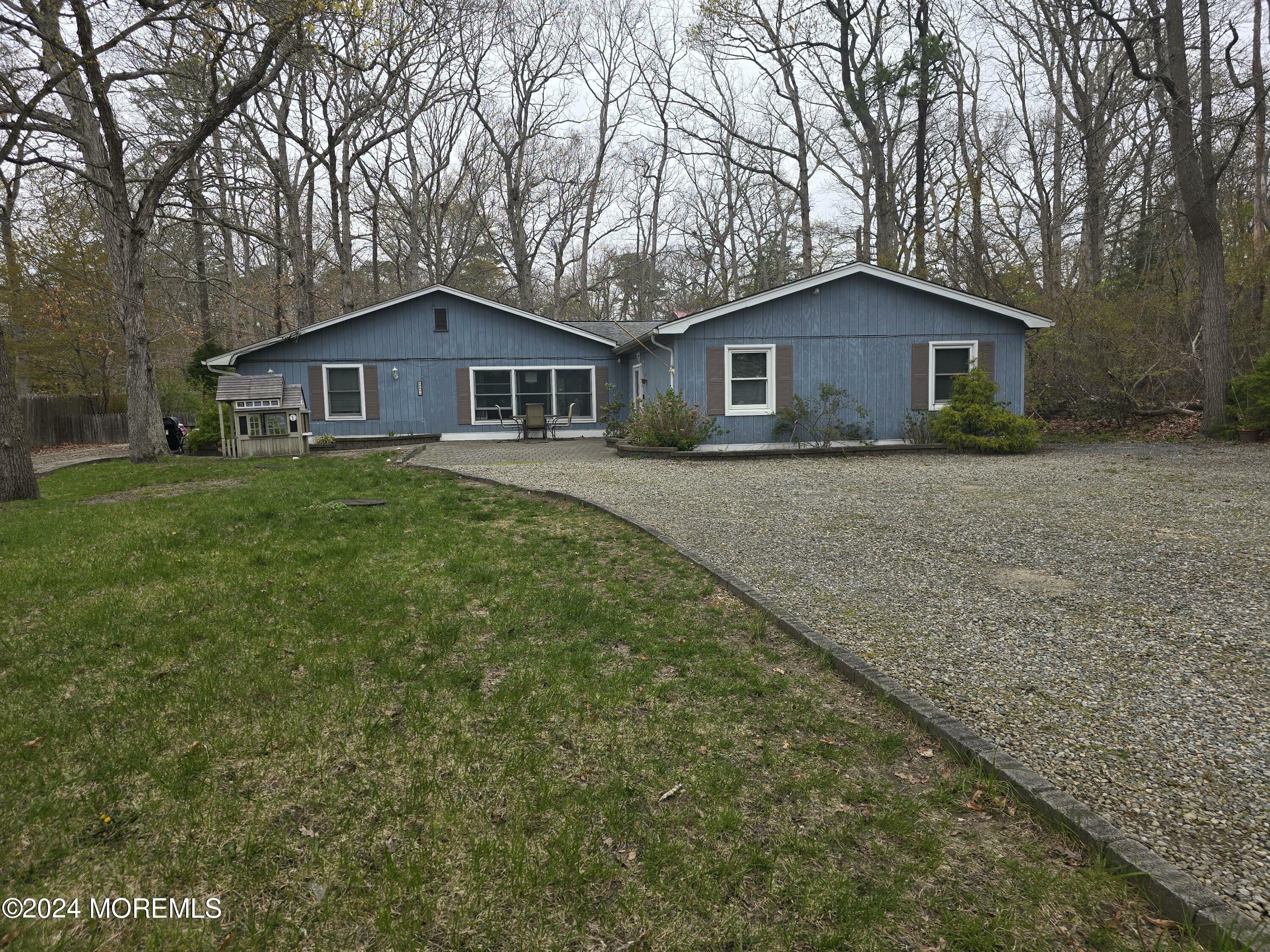 Property Photo:  661 Julian Court  NJ 08092 