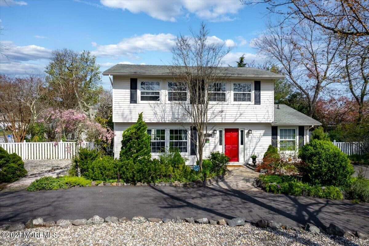 Property Photo:  1084 Cavan Drive  NJ 08753 