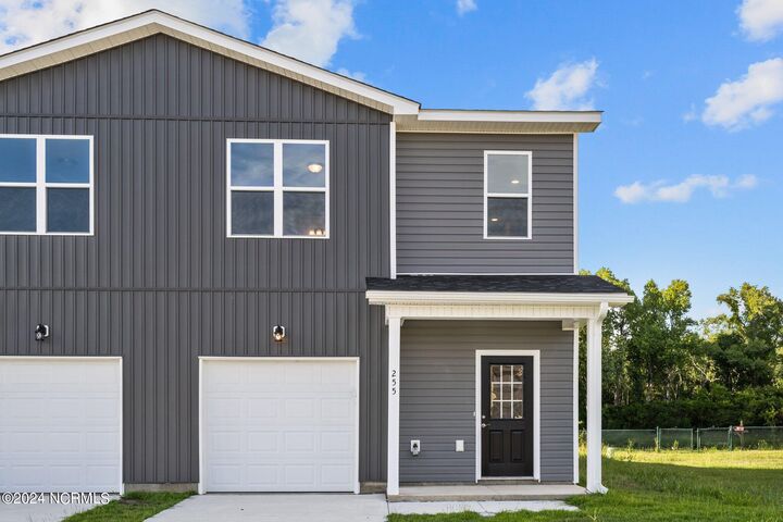 241 Winstead Loop  Richlands NC 28574 photo