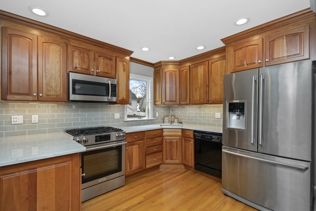 Property Photo:  126 Lincoln Road  MA 02155 