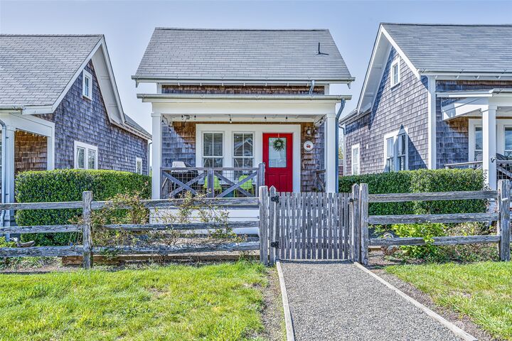 Property Photo:  26 Grove Lane  WA 98571 