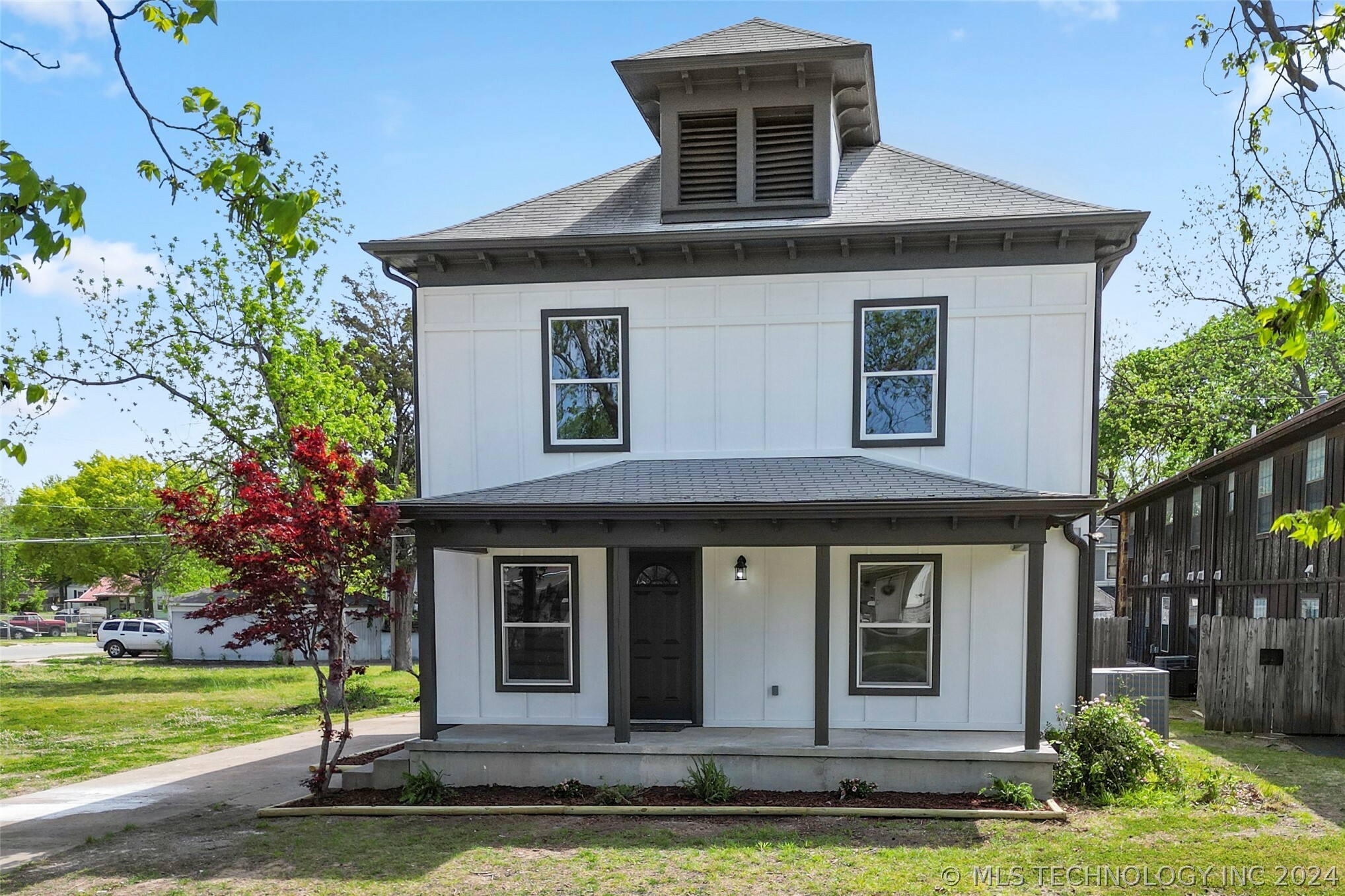 Property Photo:  410 S Wyandotte Avenue  OK 74003 