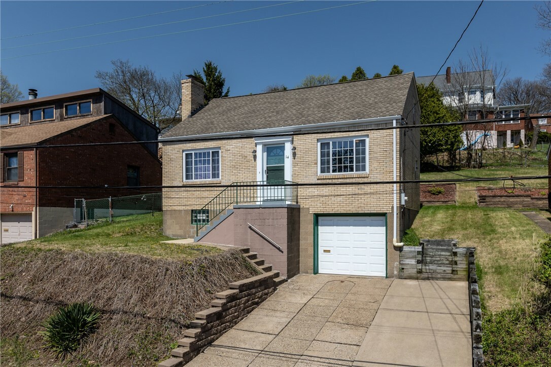 Property Photo:  14 Pioneer Ave  PA 15229 