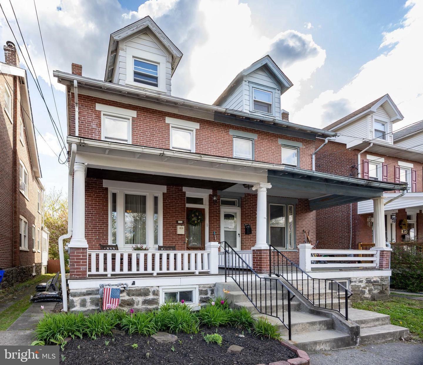 Property Photo: 224 Oak Street PA 19464