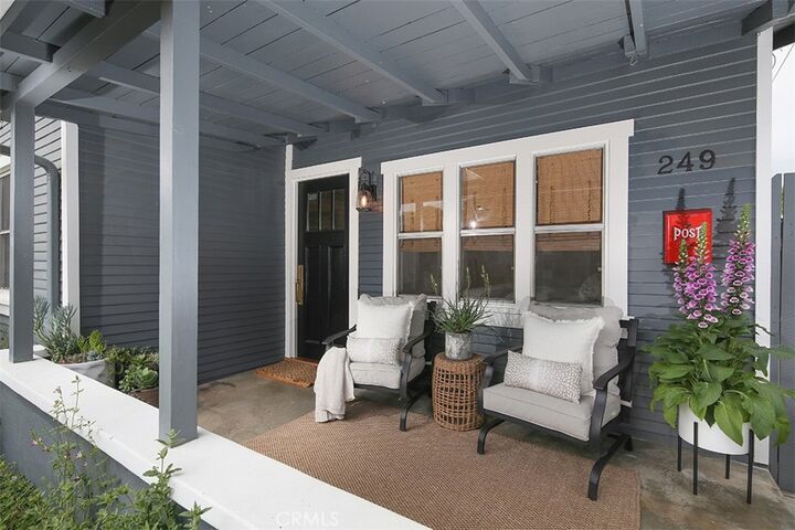 Property Photo:  249 N Mountain Avenue  CA 91016 