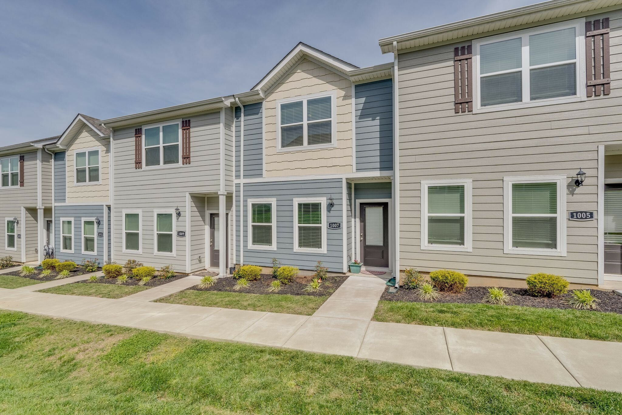 Property Photo: 1007 Glen Marcus Dr TN 37086