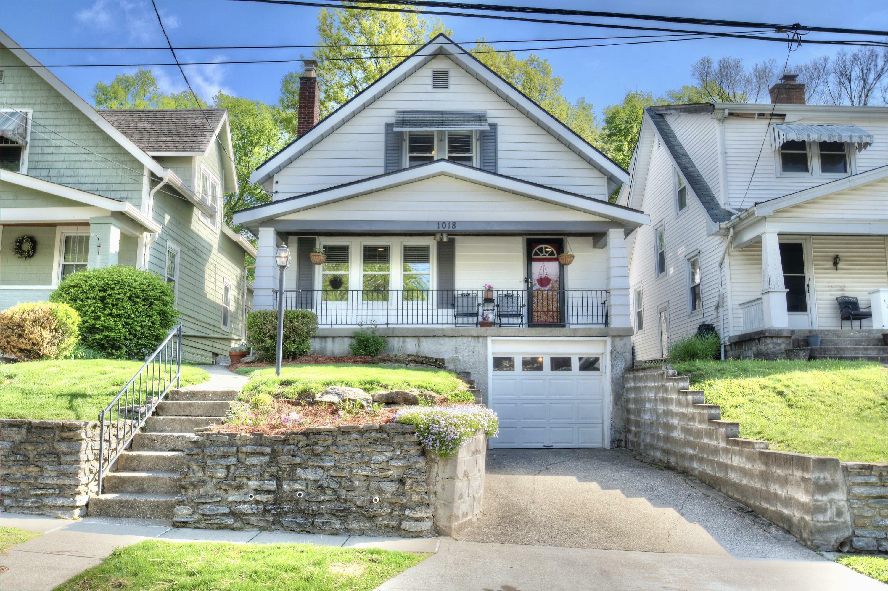 Property Photo: 1018 Altavia Avenue KY 41011