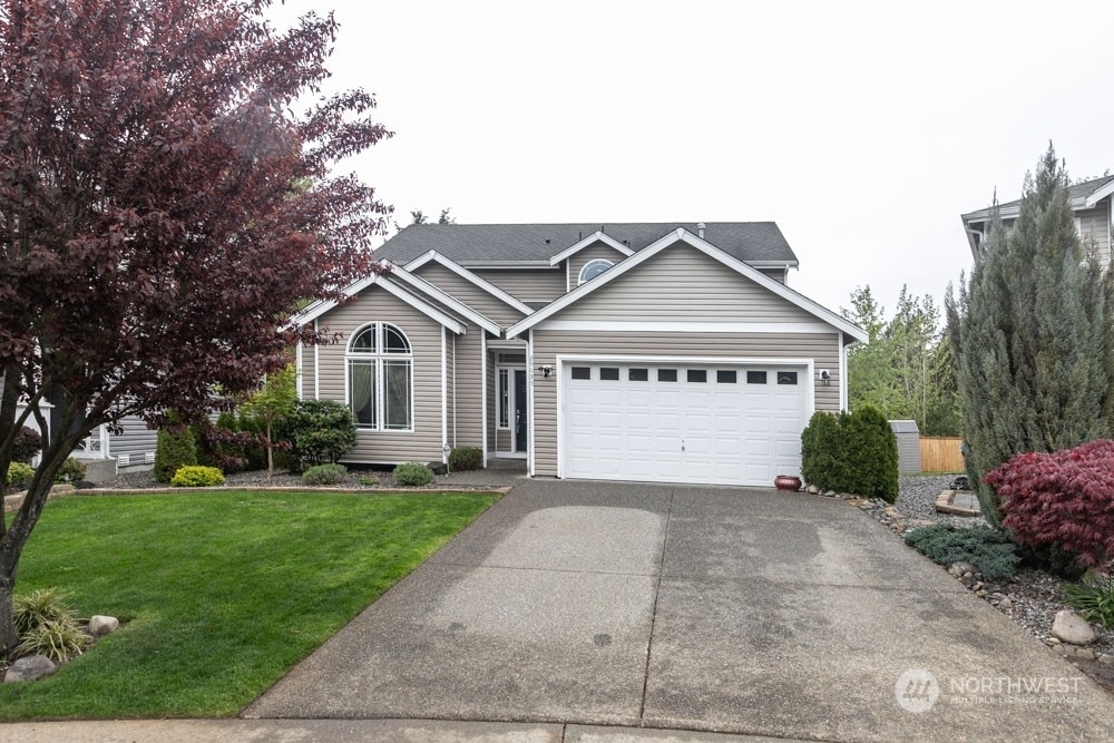 Property Photo:  20635 73rd Avenue Ct E  WA 98387 