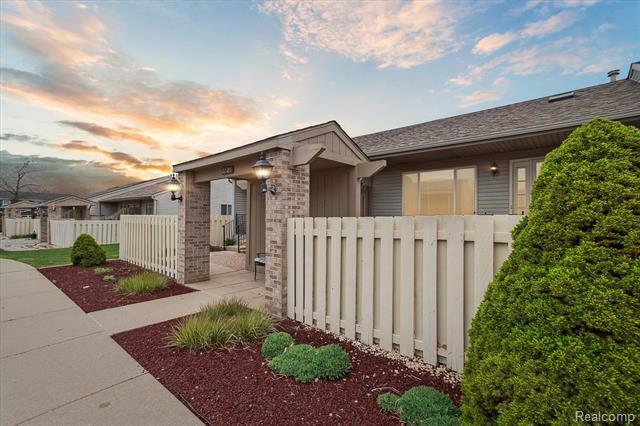 Property Photo: 62180 Arlington 2 MI 48178
