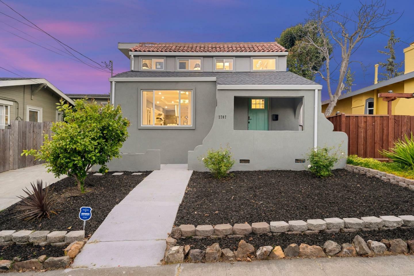 Property Photo:  2707 Monticello Avenue  CA 94619 