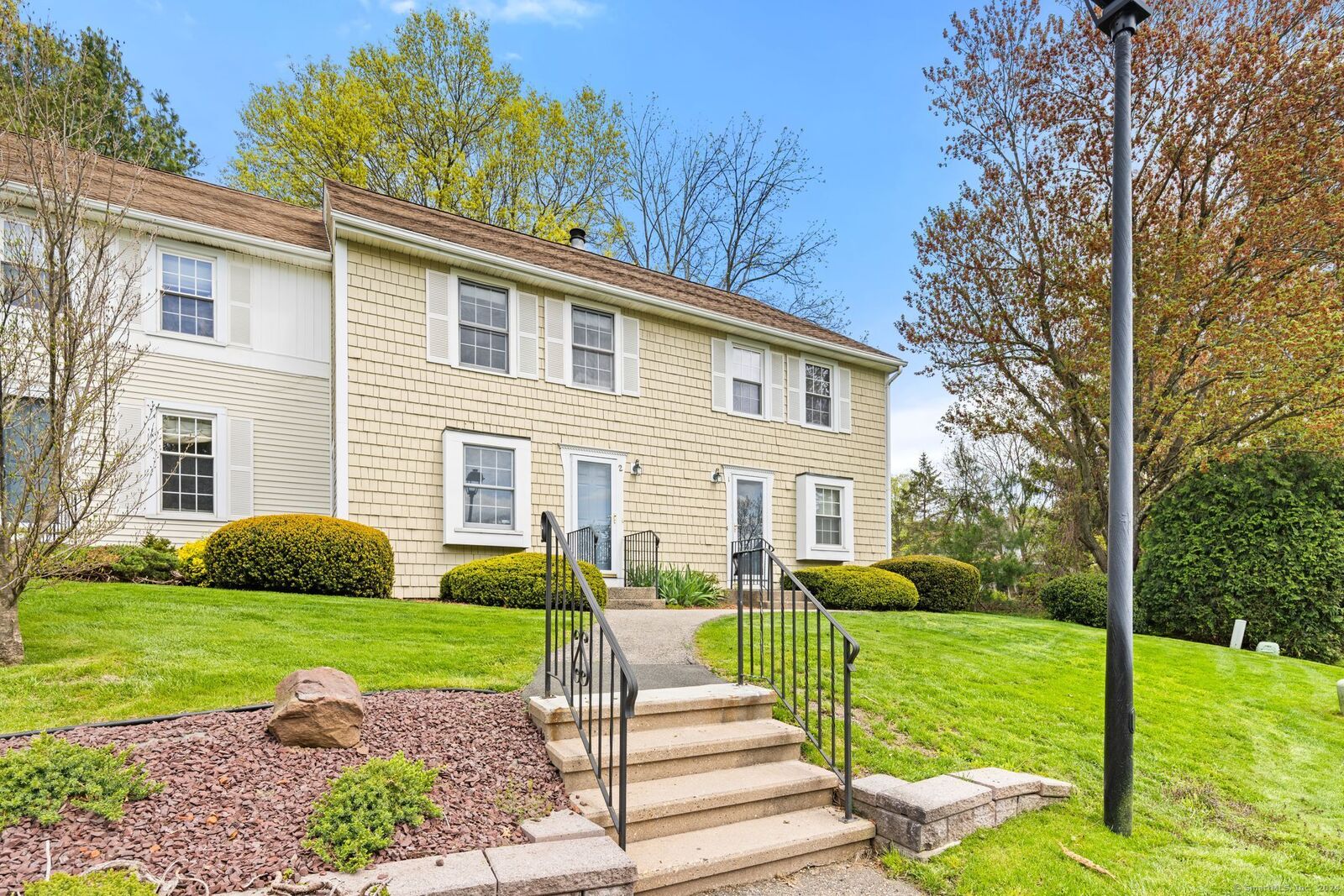 Property Photo:  2 Hubbard Run Drive 2  CT 06033 